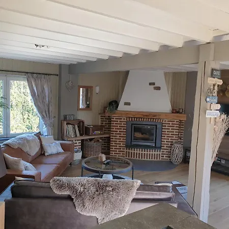 De Charme En Ardennes Apartment